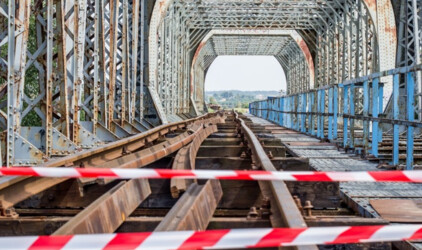 В Набережных Челнах за 13,3 млн рублей подсветят мост через Мелекеску