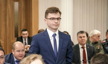 Мэр представил нового руководителя персс-службы Казани