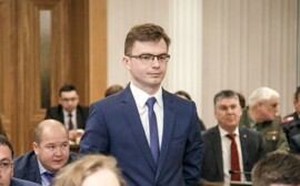 Мэр представил нового руководителя персс-службы Казани