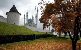 Казань вошла в 5 популярных городов для отдыха с детьми на осенние каникулы