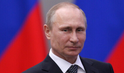 Глава Татарстана Минниханов поддержал решение Путина баллотироваться в президенты